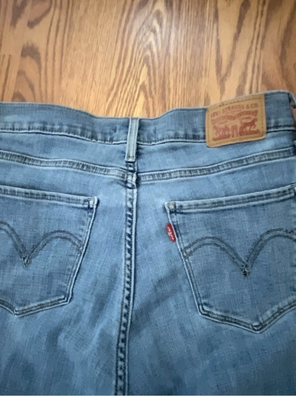 Levi's jeans Women's curvy boot cut  size 30